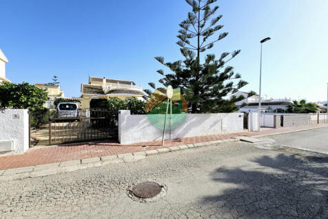 3 Bedroom Detached For Sale-NEC620i-7