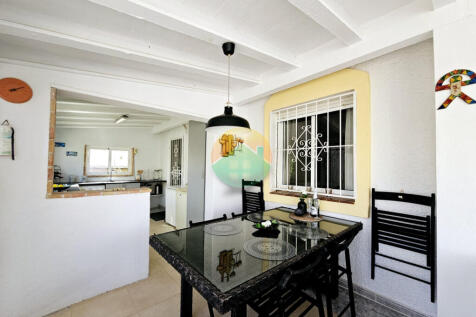 3 Bedroom Detached For Sale-NEC620i-15