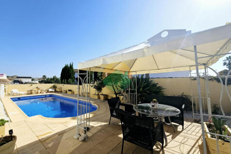 2 Bedroom Detached For Sale-ROD440-2