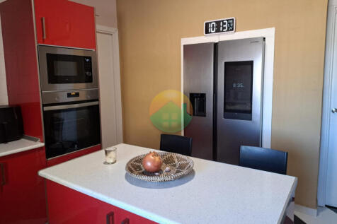 3 Bedroom Semi-Detached For Sale-PAL10-16