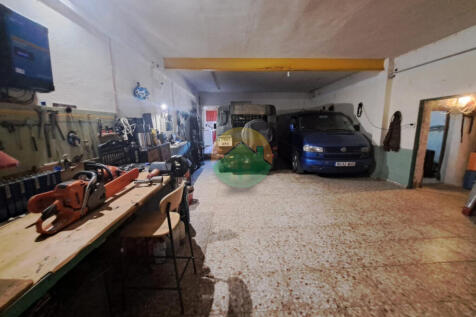 3 Bedroom Semi-Detached For Sale-PAL10-23