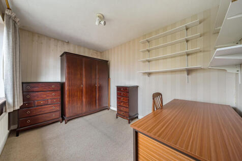 1375544-13-690b3e...