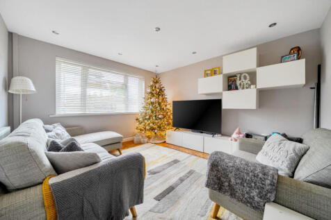 1384942-16-692463...