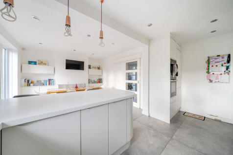 1384942-20-692463...