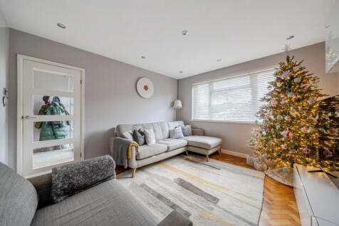 1384942-13-692463...