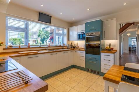 BX1A2281-HDR-3.jpg
