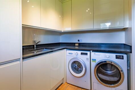 BX1A0669-HDR.jpg