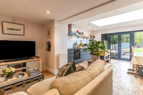 BX1A2035-HDR-Edit.jpg