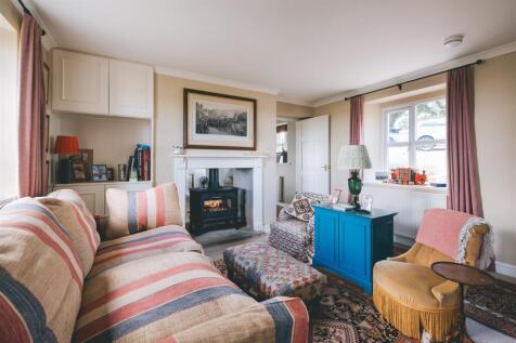 072-WoodCottage.jpg