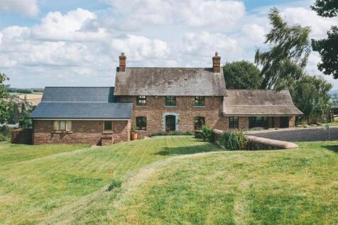 004-WoodCottage.jpg