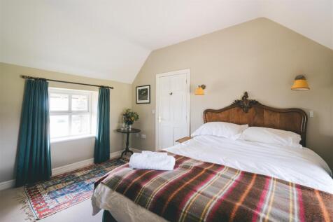 117-WoodCottage.jpg