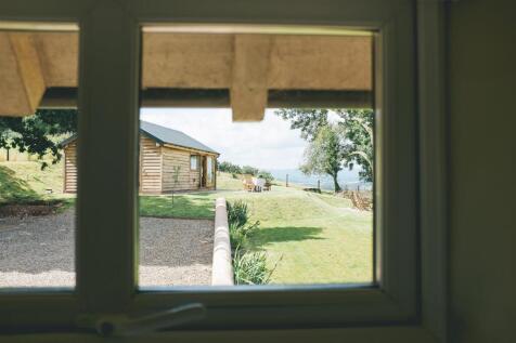 113-WoodCottage.jpg