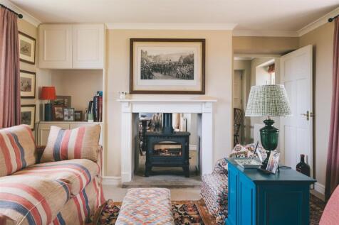 076-WoodCottage.jpg