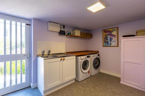 BX1A0597-HDR.jpg