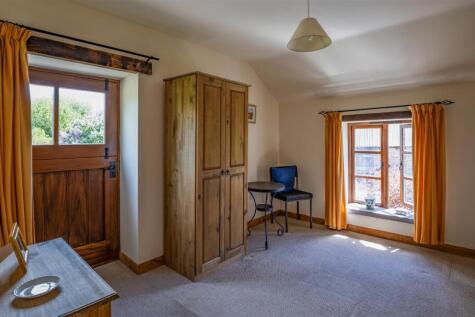 BX1A1000-HDR-Edit.jpg