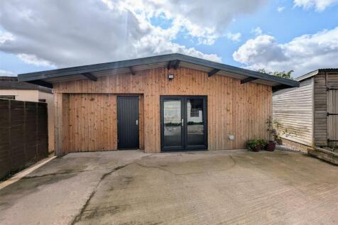 outbuilding x.jpg