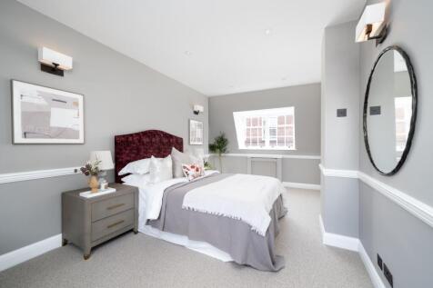4th Floor - Bedroom