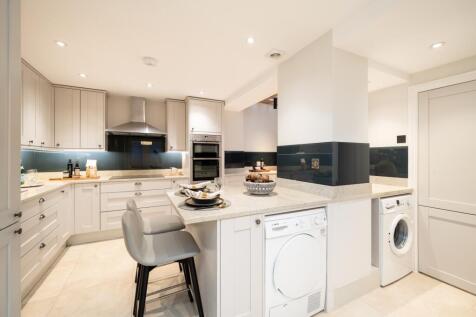 LwrGnd Floor - Kitchen