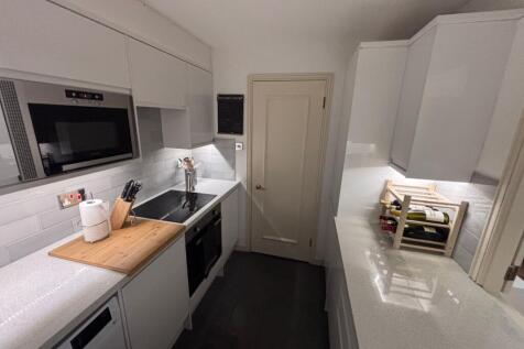 Kitchen (1)