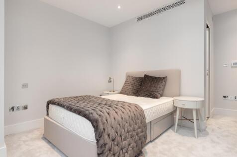 Bedroom (2)
