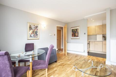 Reception Room (1)
