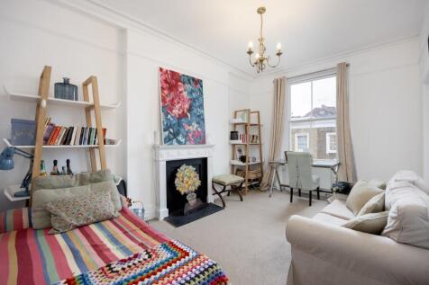Reception Room (2)