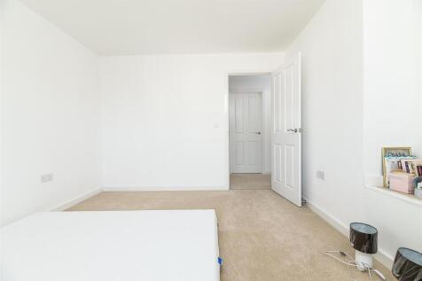 22 Dunnmoore Drive (14 of 35).jpg