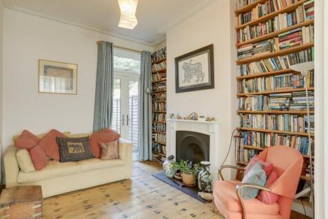 Property Image 4