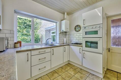 11 Danford Close Oundle-21.jpg