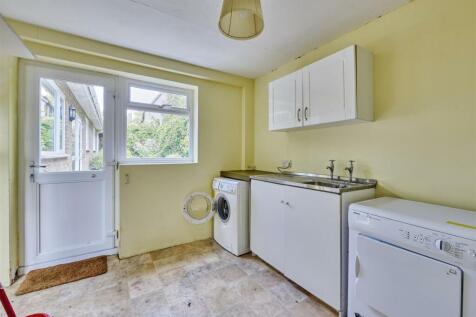 11 Danford Close Oundle-8.jpg