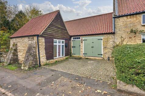 32 High Street Islip-3.jpg