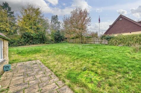 32 High Street Islip-7.jpg