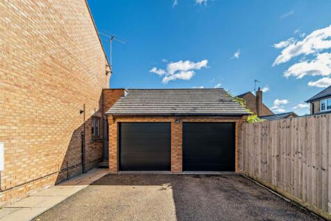 8622819-exterior24-800.jpg
