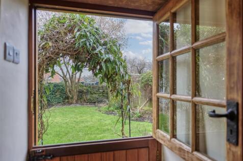 30-The Cottage Polebrook-133_HDR.jpg