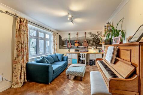 8632303-interior30-800.jpg