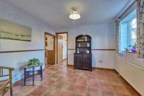 10-Postbox Cottage Thorpe Waterville-37_HDR.jpg
