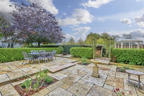 55 Glapthron Rd Upper Benefield-37.jpg