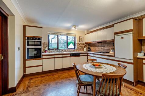 8638209-interior02-800.jpg