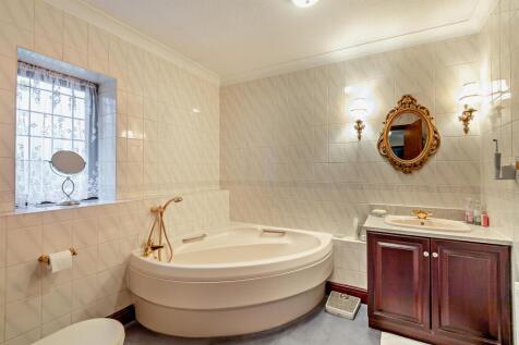 8638209-interior18-800.jpg