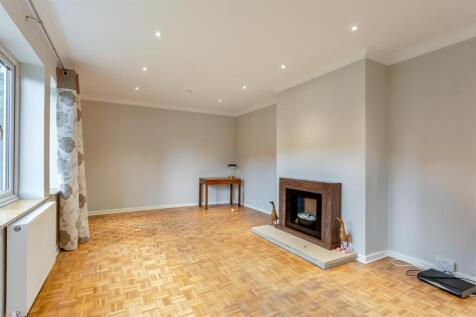 8621389-interior02.jpg