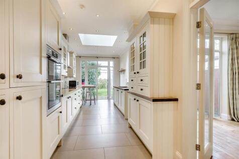 Kitchen.jpg