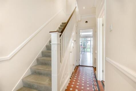 Hallway.jpg