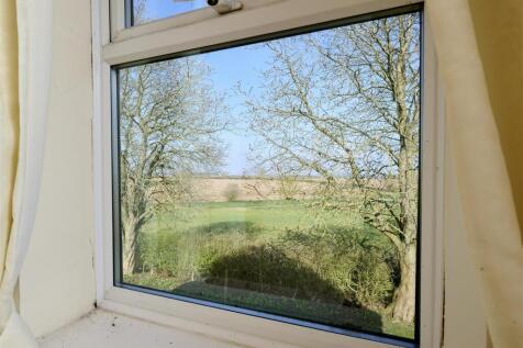 17-Woodfield Farmhouse Gidding-18.jpg