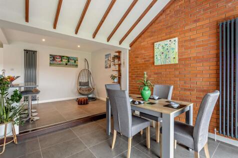 8643310-interior19-800.jpg