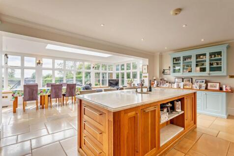 8619915-interior12-800.jpg