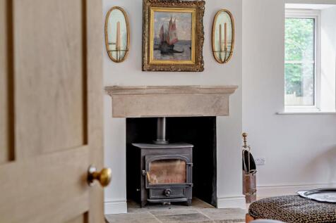 8644976-interior18-800.jpg