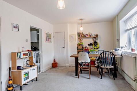 8649362-interior03-800.jpg