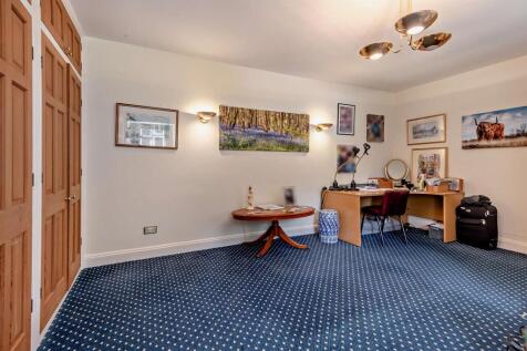 8644725-interior20-800.jpg