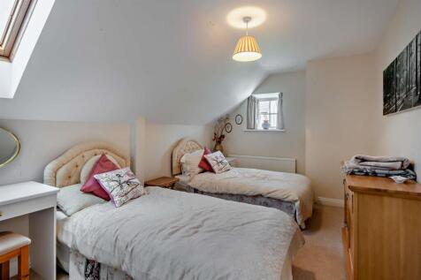 8644725-interior10-800.jpg