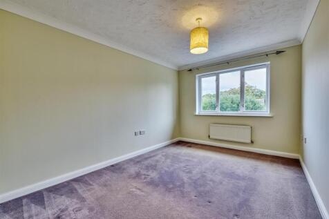 15 Sutton Rd Oundle-21.jpg